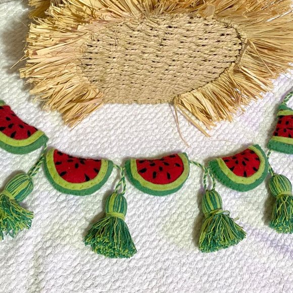 Watermelon Fruit Wool Garland Banner - Picture 3 of 4